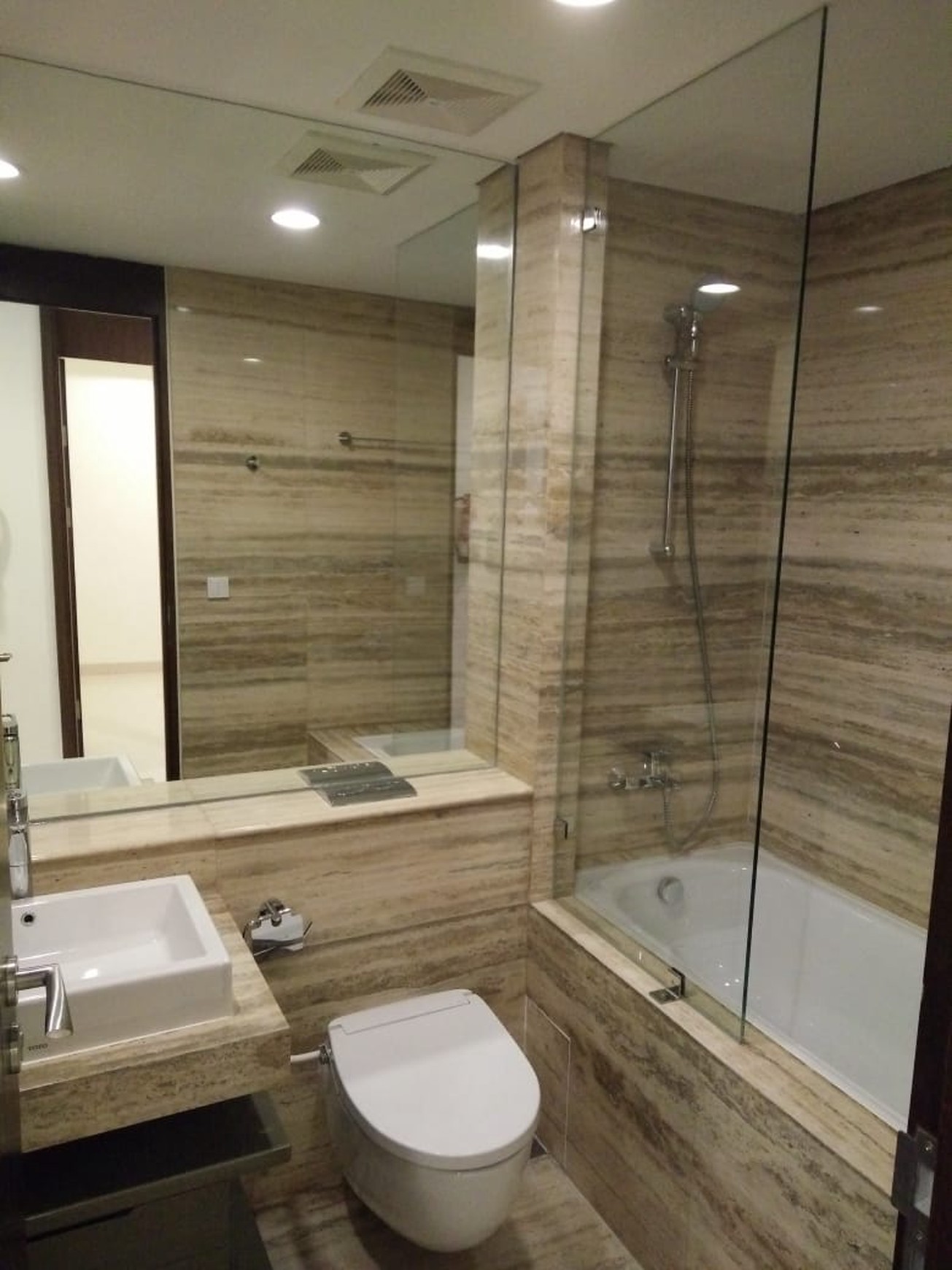 Apartemen Luxury, Cantik, lingkungan Ellite, Bagus Siap huni di Pondok Indah