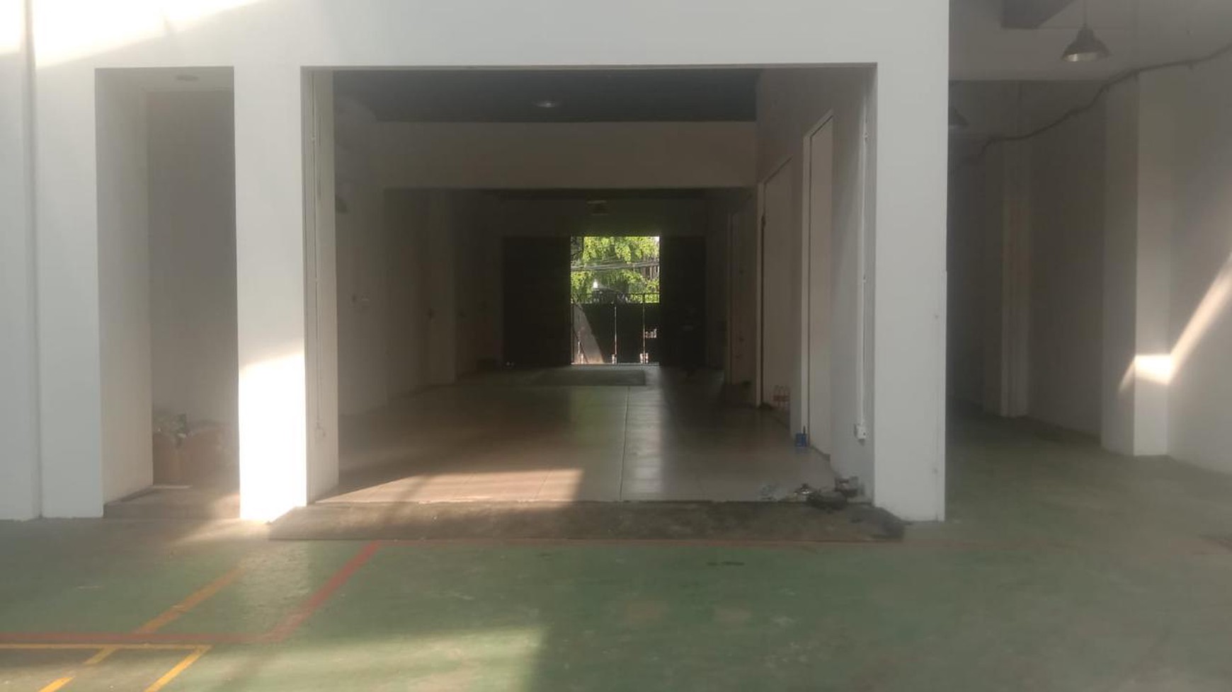 For rent Lahan dan bangunan dekat pintu tol pondok pinang