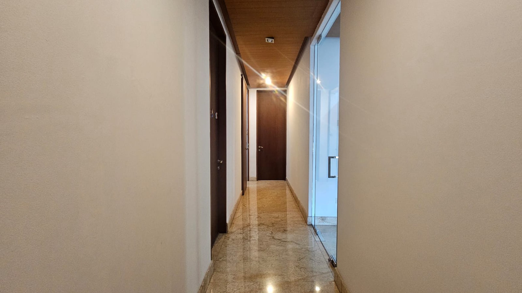 Ampera kemang rumah 3 lantai dekat tb simatupang fasum swimpool