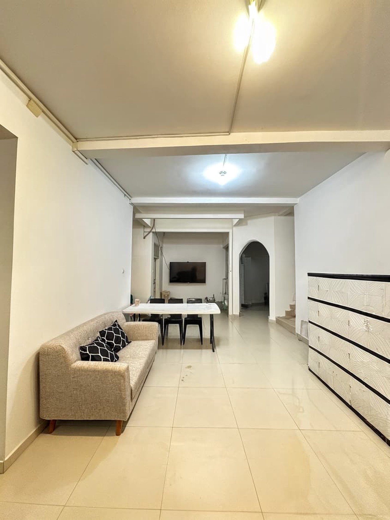 Rumah 2 lantai Di Bintaro Jaya Sektor 9