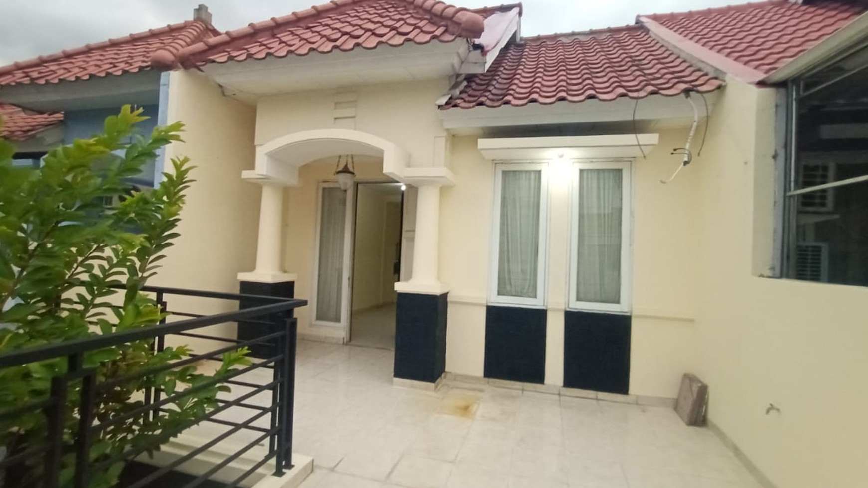 Rumah Cluster 2 lt Furnish di Harapan Indah Bekasi