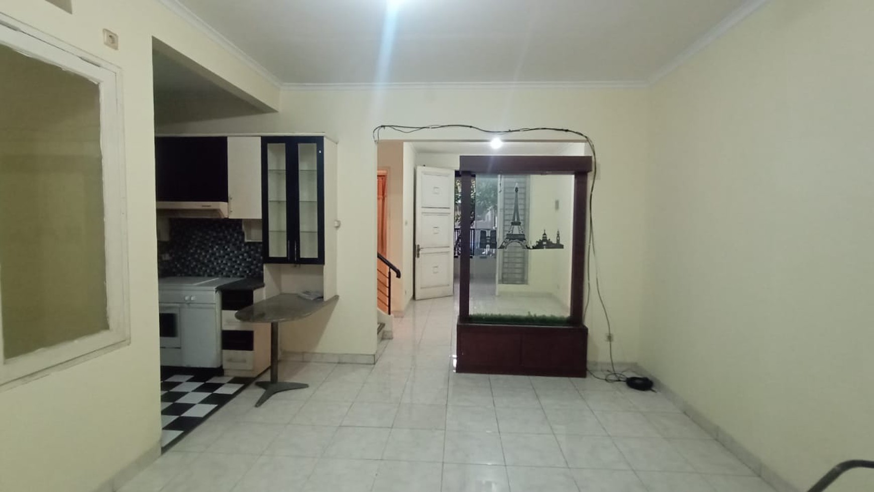 Rumah Cluster 2 lt Furnish di Harapan Indah Bekasi