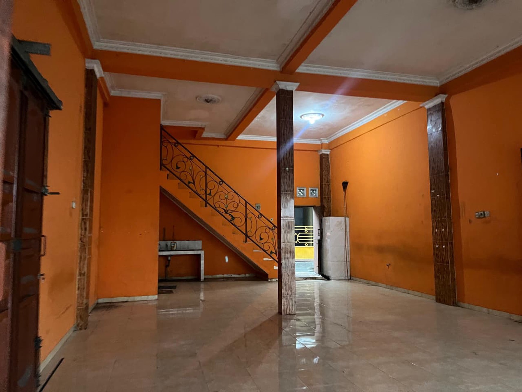 Disewakan Ruko 2 Lantai Lokasi Strategis di Jalan Magelang -Purworejo 