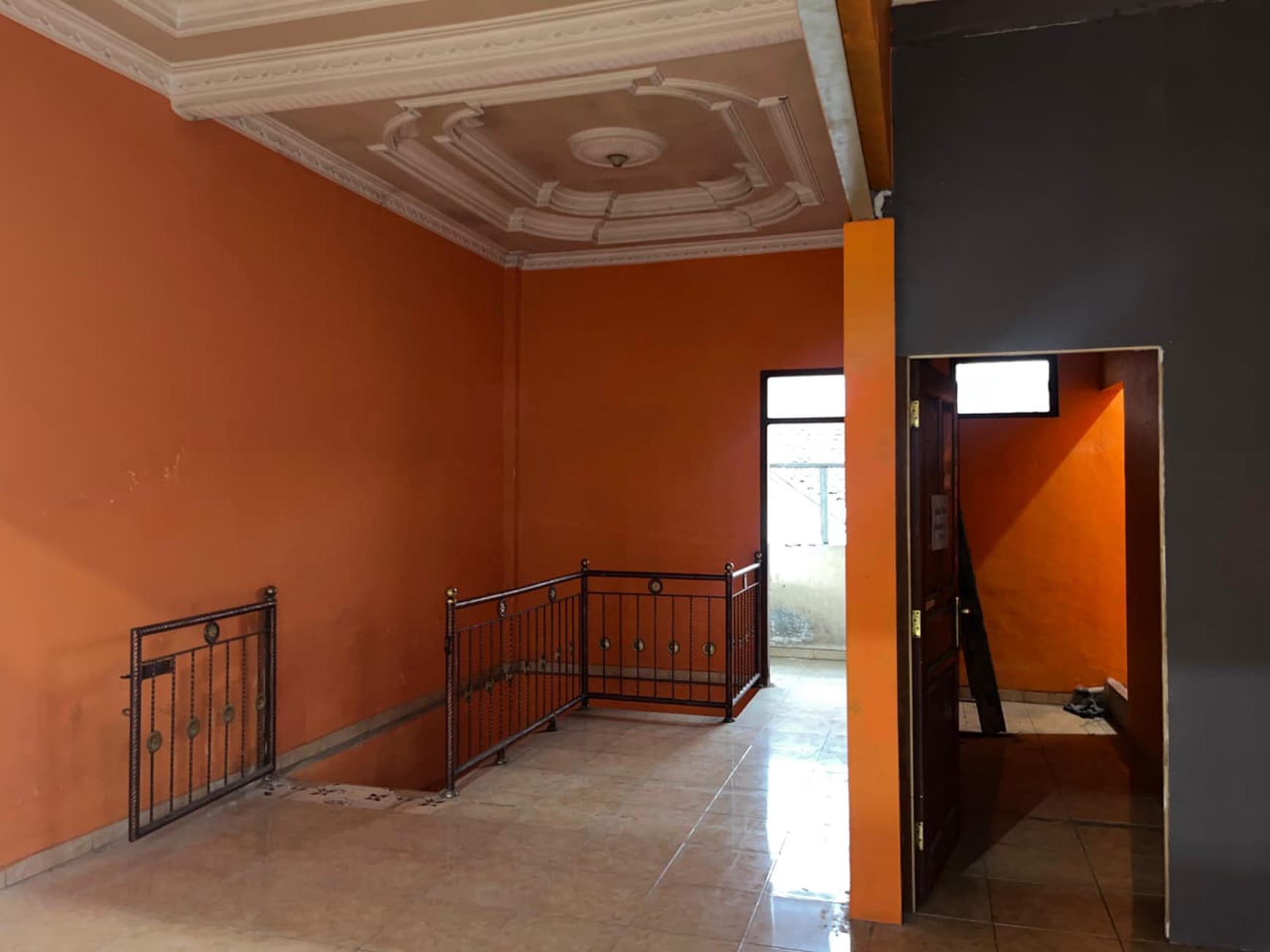 Disewakan Ruko 2 Lantai Lokasi Strategis di Jalan Magelang -Purworejo 