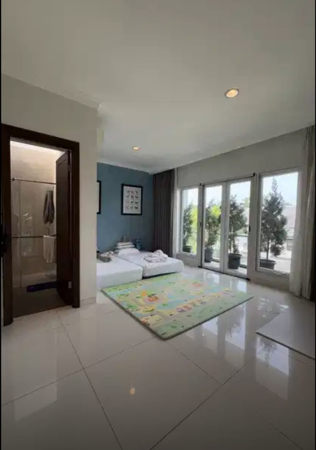 Rumah Mandiri 3 Lantai Costa Rica BSD city 