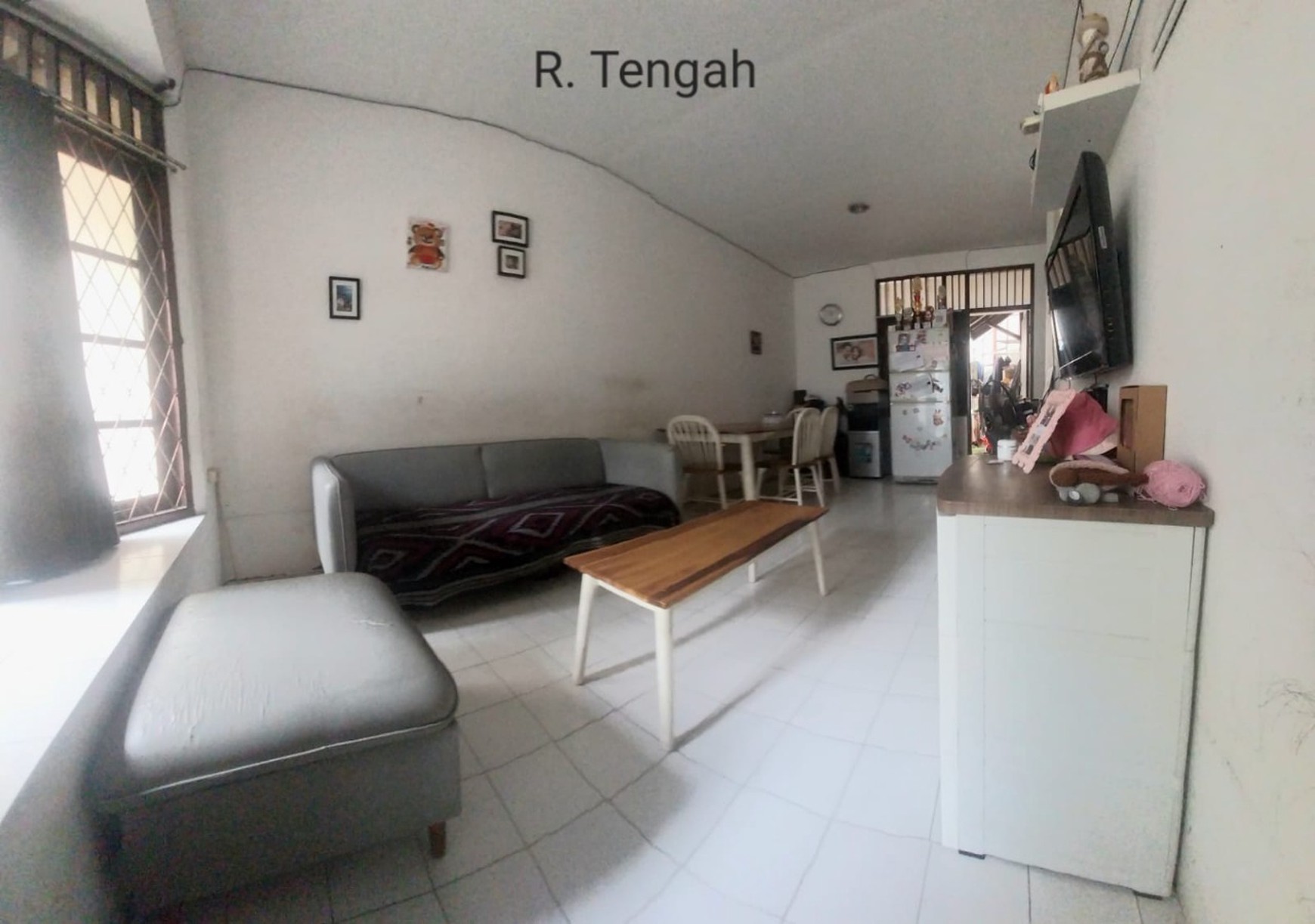 Rumah Siap Huni dengan KT 2+1 KM 2 Hunian Nyaman dan Asri di Bintaro  Sektor 2