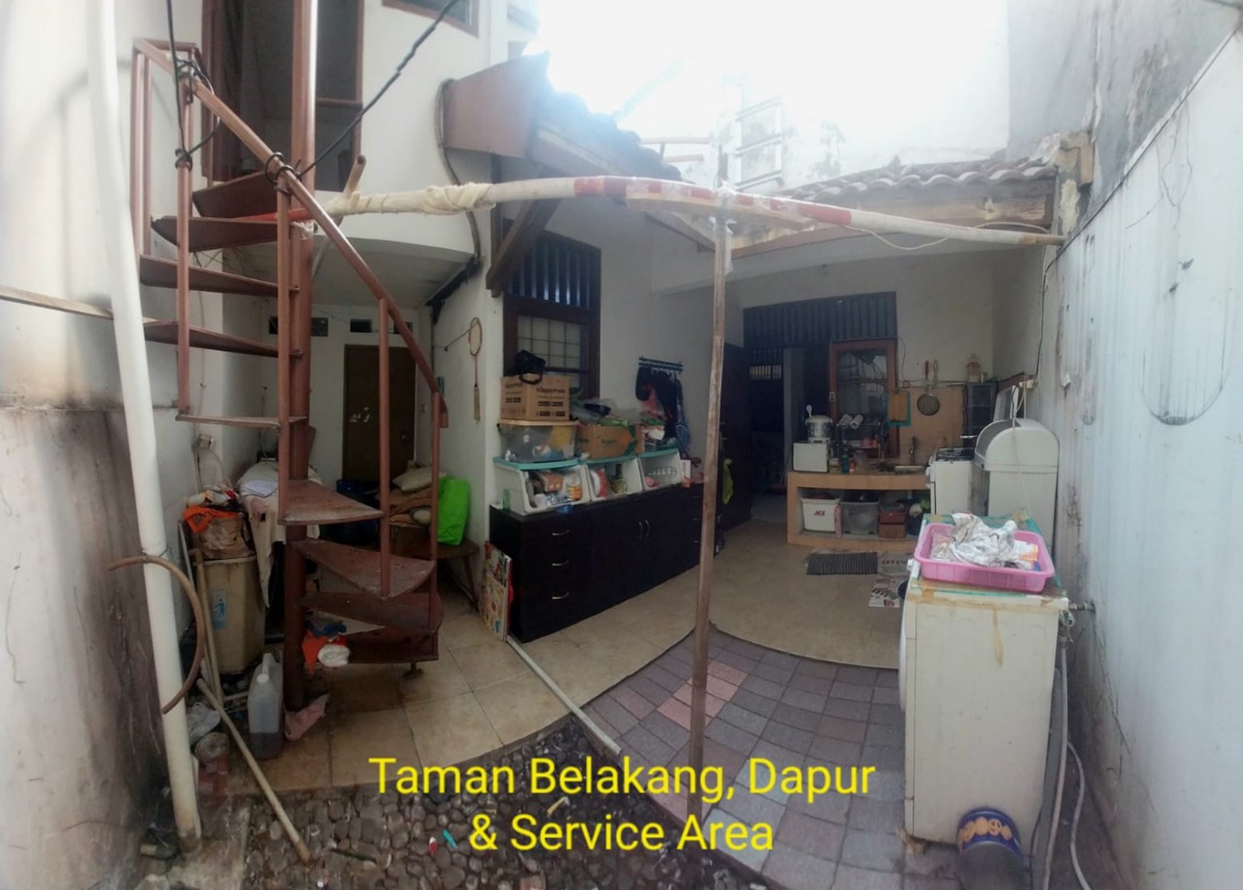 Rumah Siap Huni dengan KT 2+1 KM 2 Hunian Nyaman dan Asri di Bintaro  Sektor 2