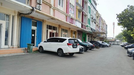 Ruko Royal Gading Square, Kelapa Gading