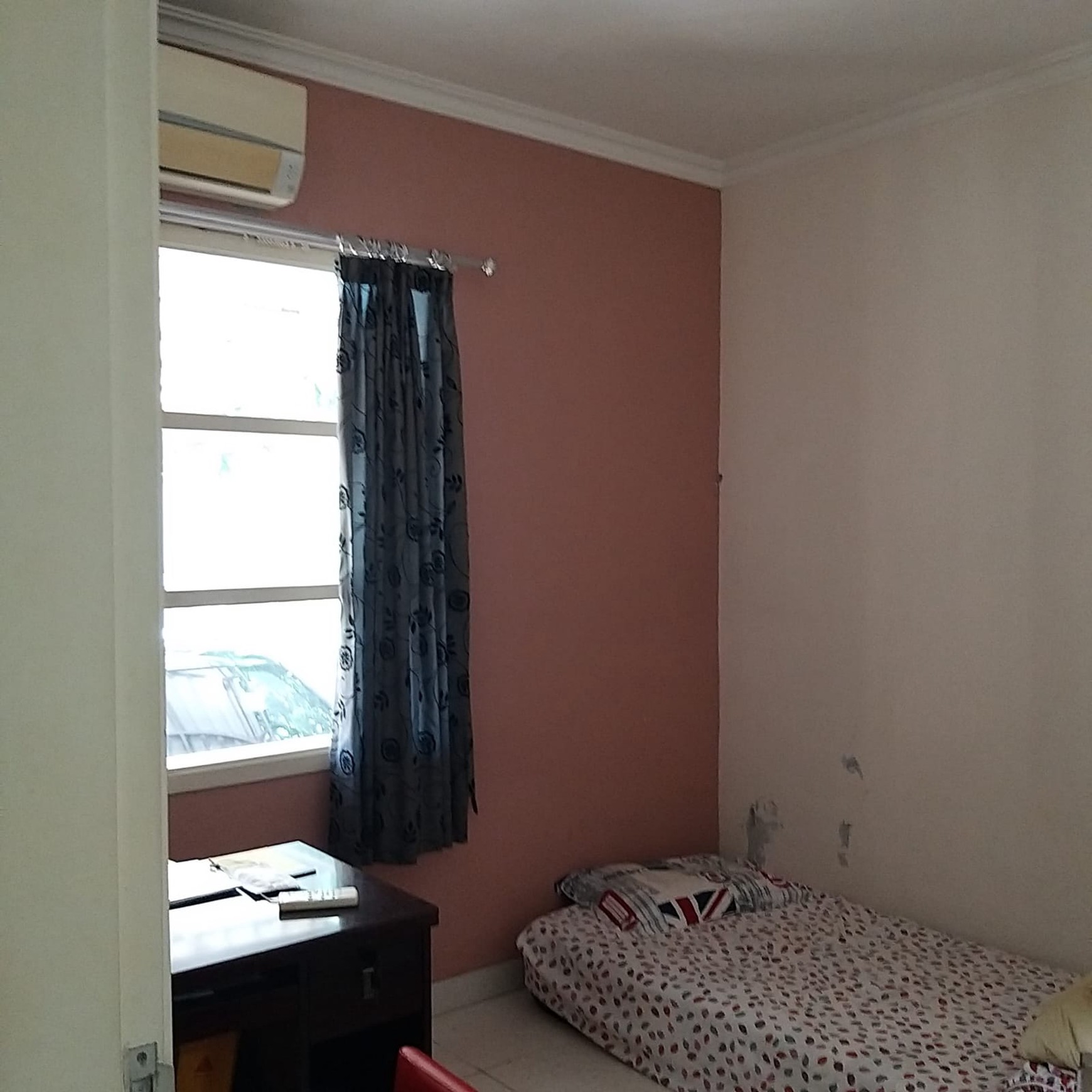 Rumah 2 lantai di Bintaro Jaya Siap Huni Surat SHM dengan KT 3+1 dan 2+1