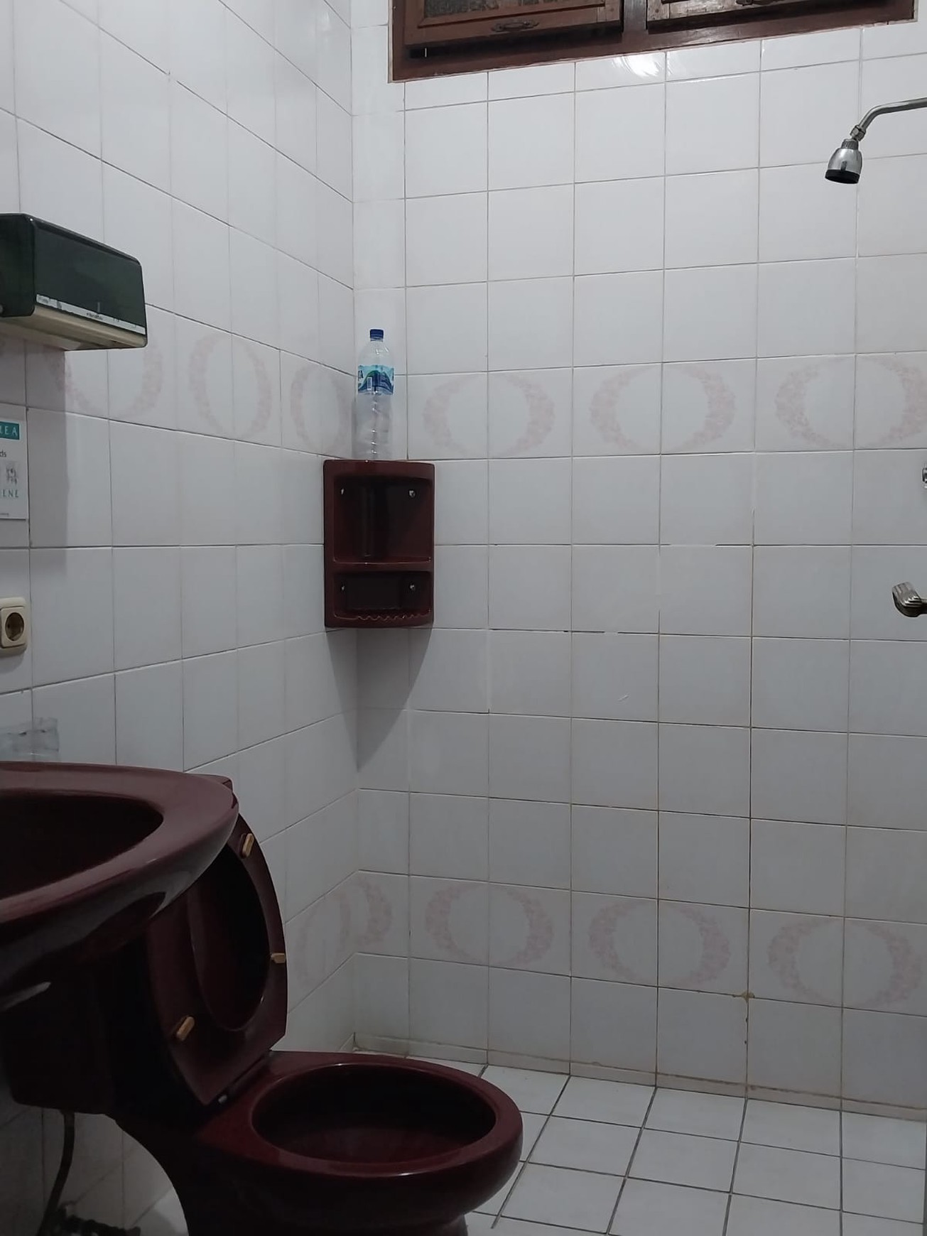 Dijual Rumah Unik Siap Huni di Cilandak Barat