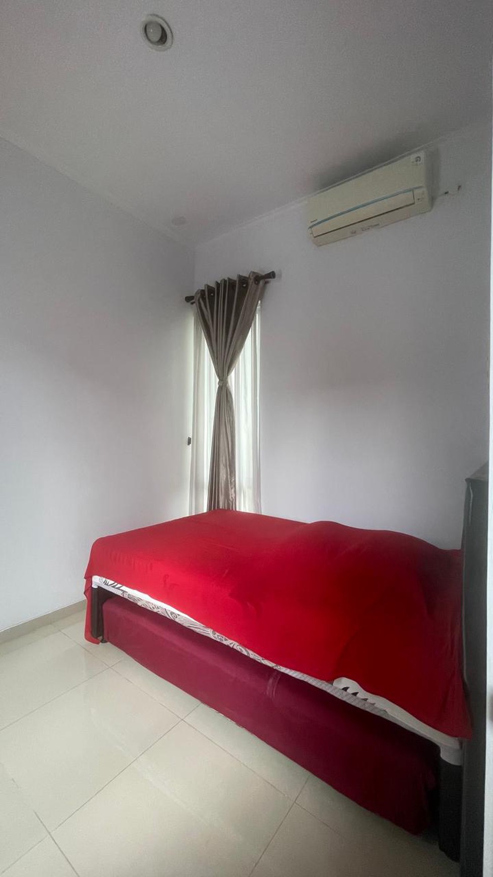 Rumah Disewakan Metland Tambun , Bekasi