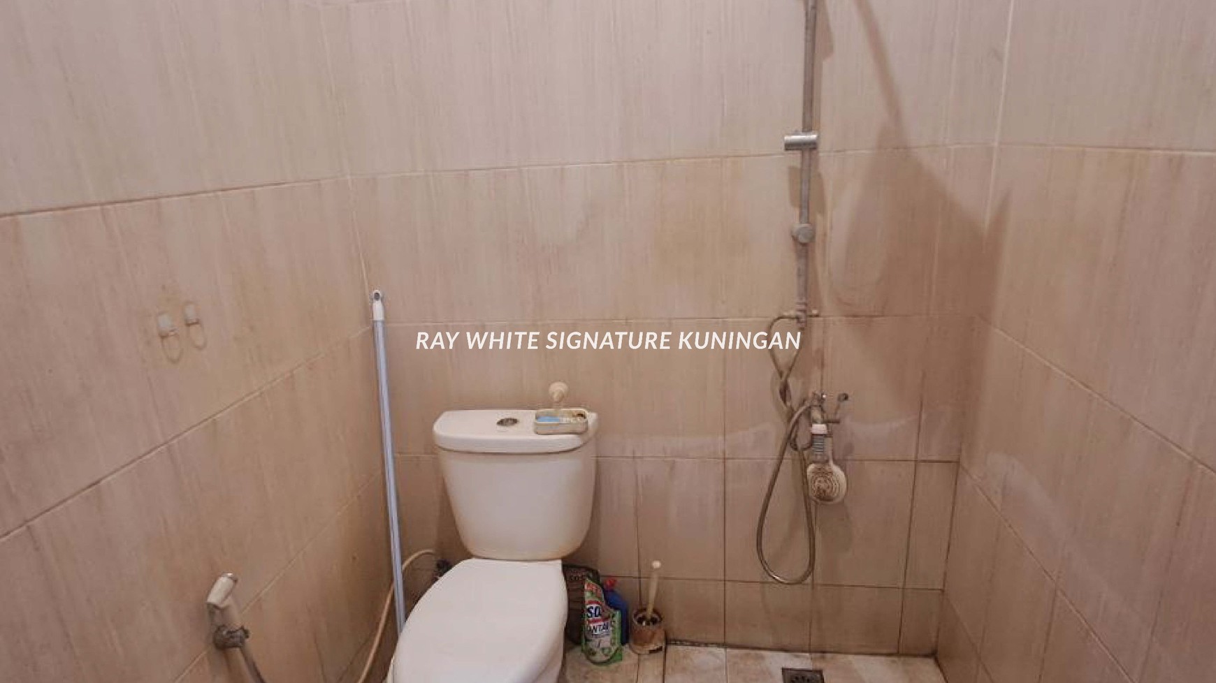 Rumah Town House di D'Phasa Residence Duren Sawit