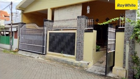 Dijual Rumah di Jalan Simorejo Surabaya