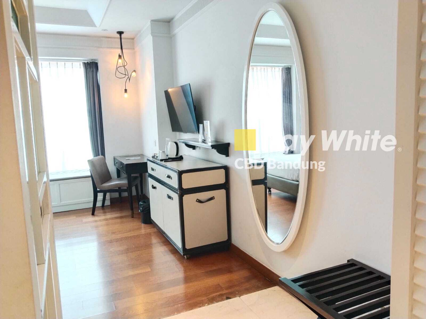 Condotel Type Deluxe 1 Bedroom Full Furnished di Mainroad Riau, Bandung