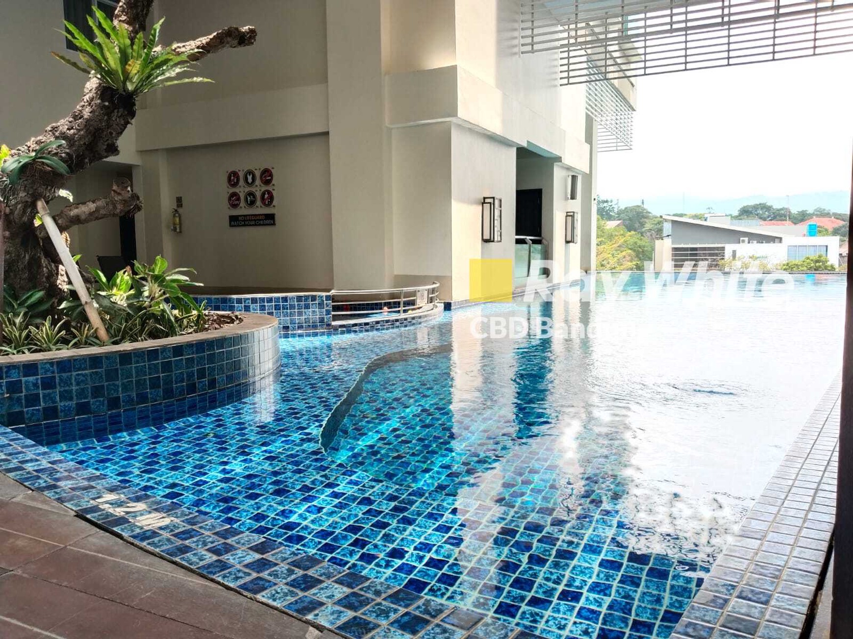 Condotel Type Deluxe 1 Bedroom Full Furnished di Mainroad Riau, Bandung