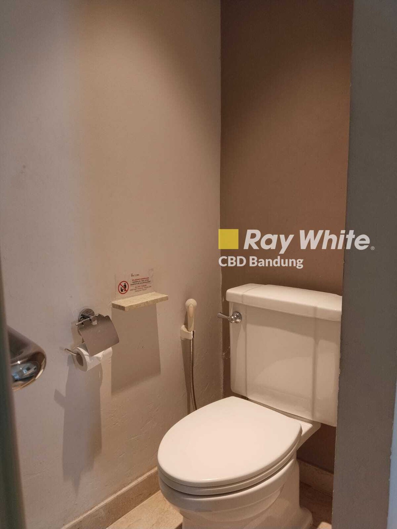 Condotel Type Deluxe 1 Bedroom Full Furnished di Mainroad Riau, Bandung