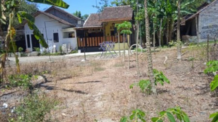 Tanah 1826 Meter Persegi Lokasi Dekat Rs UII, Pandak, Bantul.