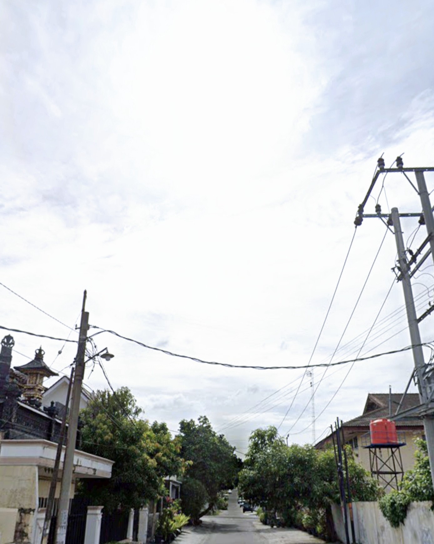 Dijual Rumah dekat pusat kota dan stadion Pahoman