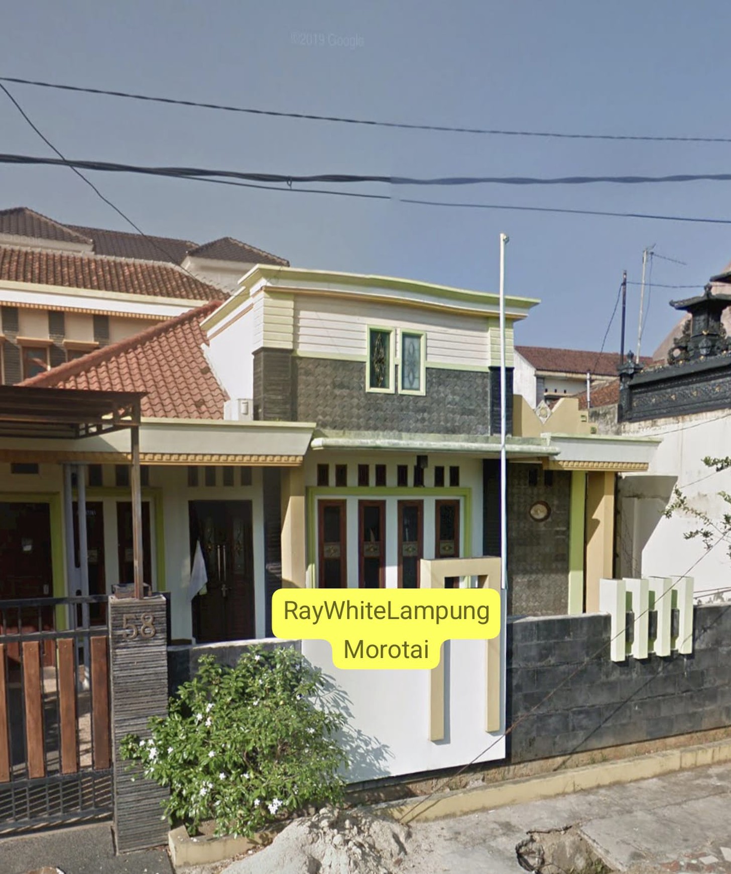 Dijual Rumah dekat pusat kota dan stadion Pahoman