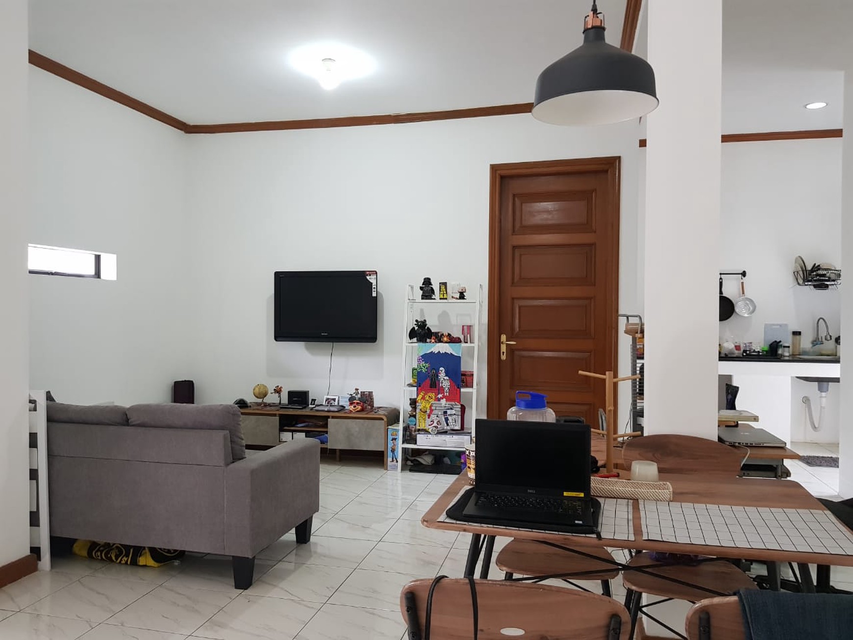 Dijual Cepat Rumah Siap Huni sangat Strategis di Cilandak.