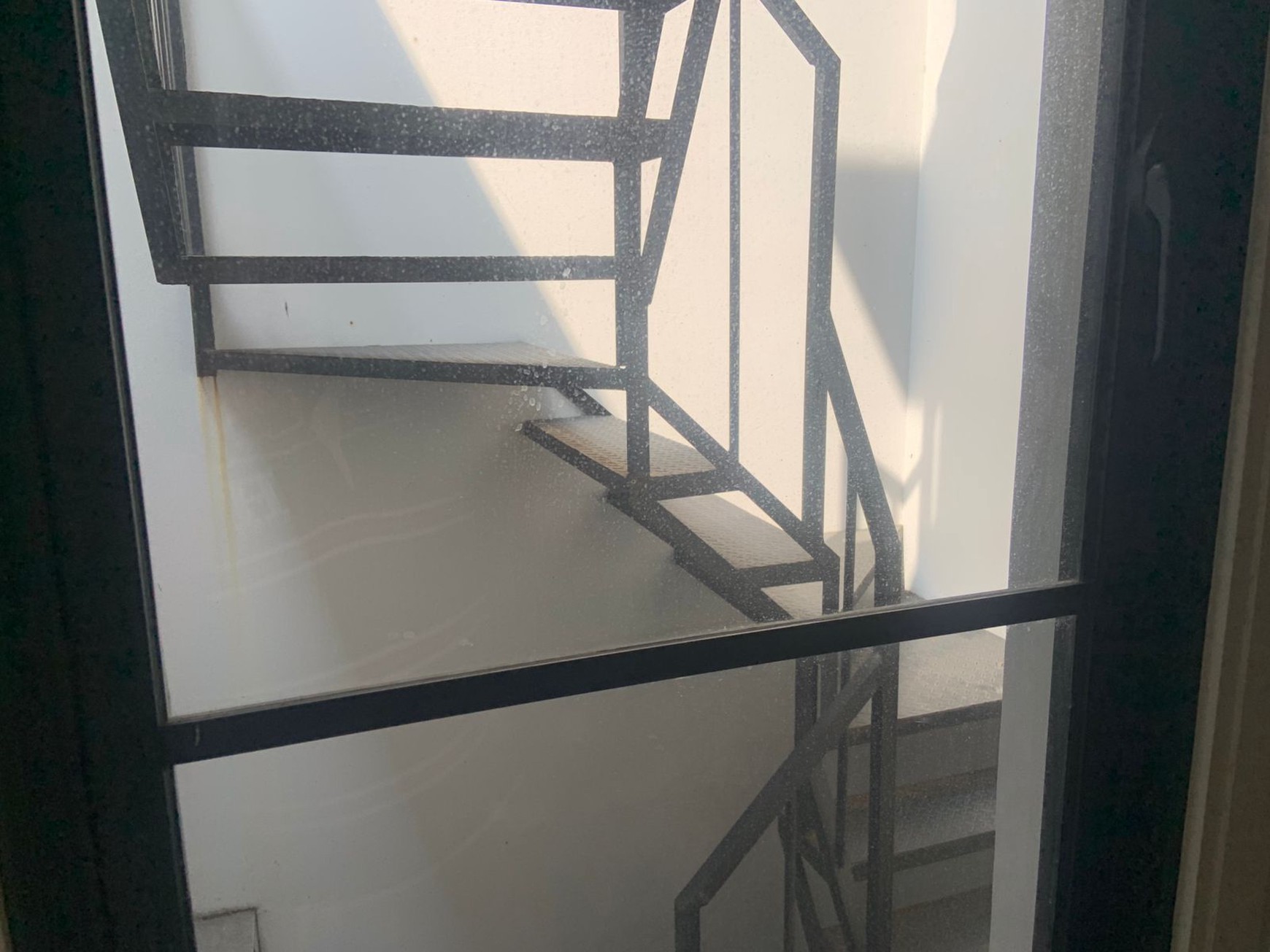 DIJUAL RUMAH MEWAH DI SELASAR RESIDENCE, KEMANG TIMUR