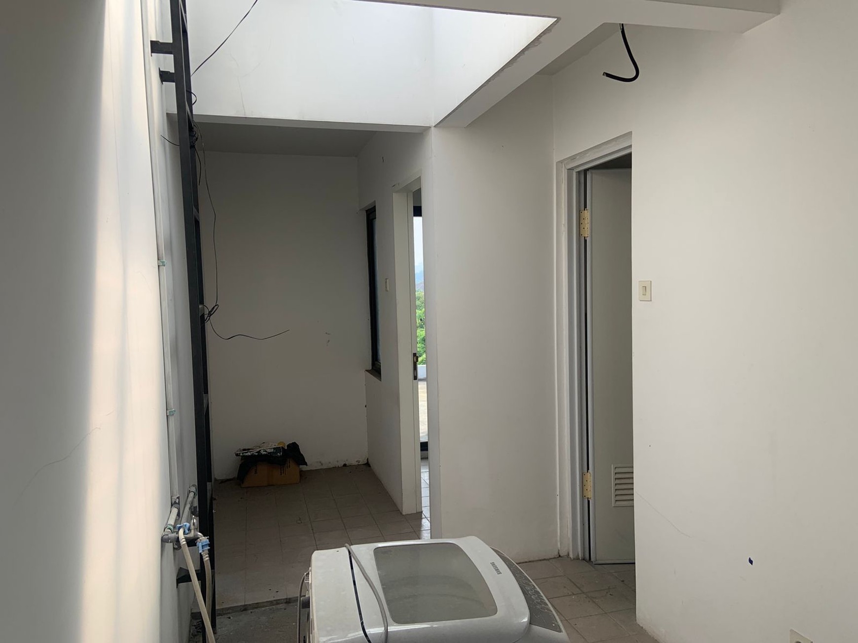 DIJUAL RUMAH MEWAH DI SELASAR RESIDENCE, KEMANG TIMUR