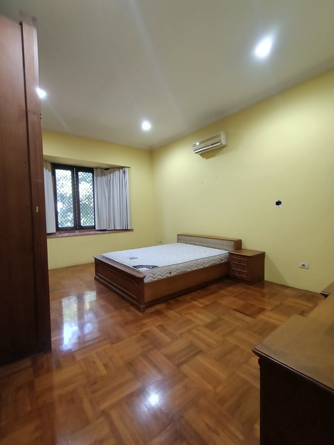 Rumah Mewah Terawat Kemang, Jakarta Selatan