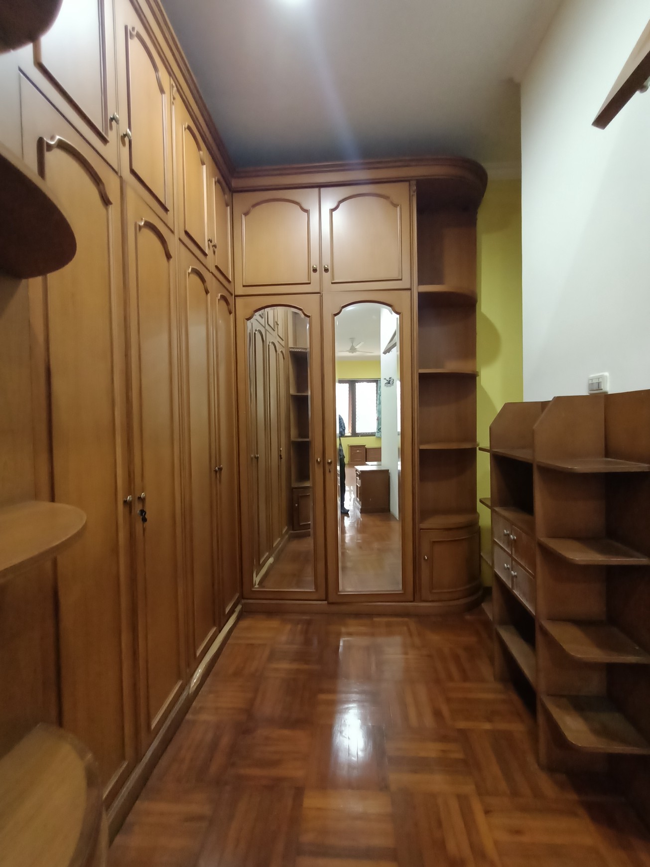 Rumah Mewah Terawat Kemang, Jakarta Selatan