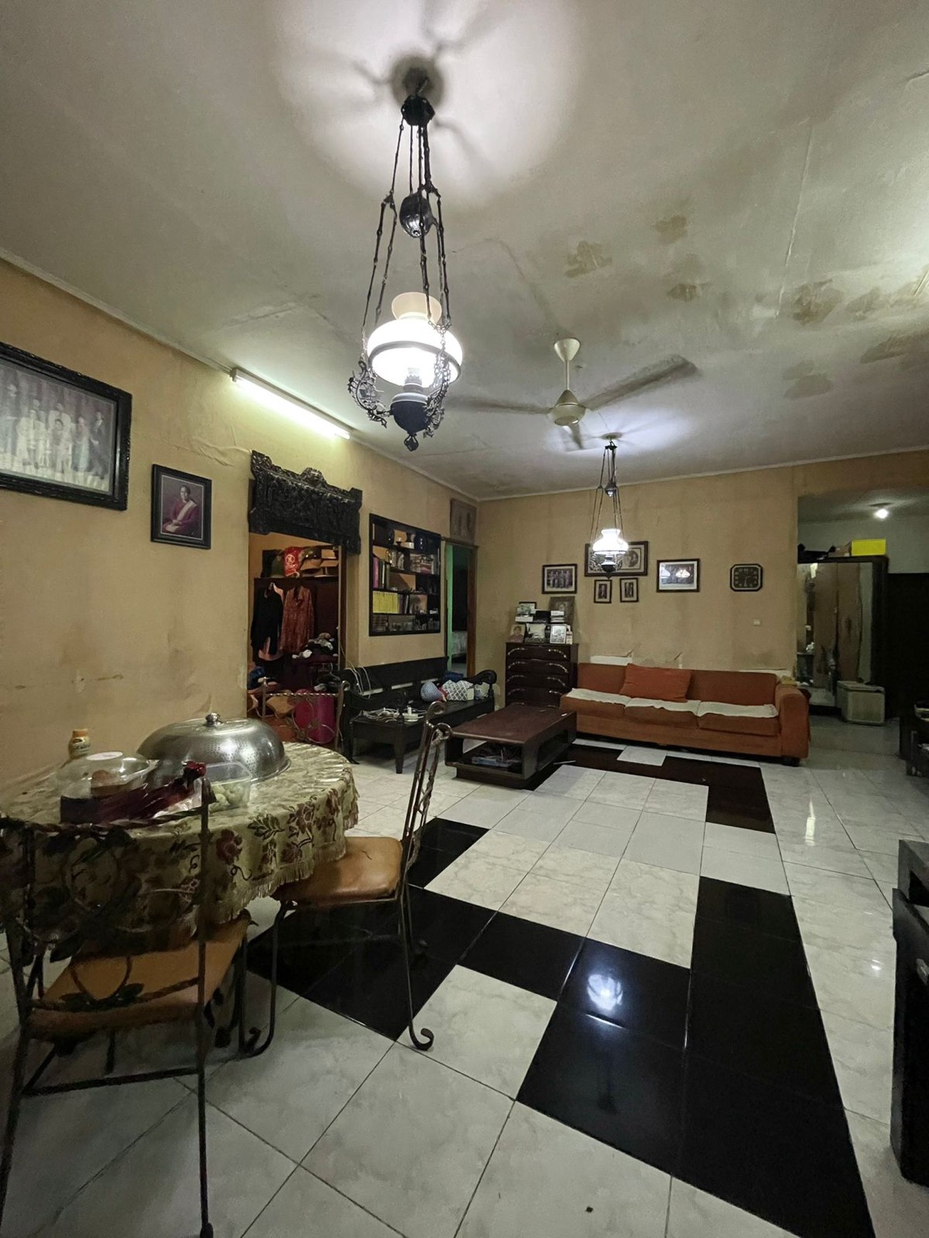 Rumah Bagus Di Jl H Raya Radio Dalam Jakarta Selatan