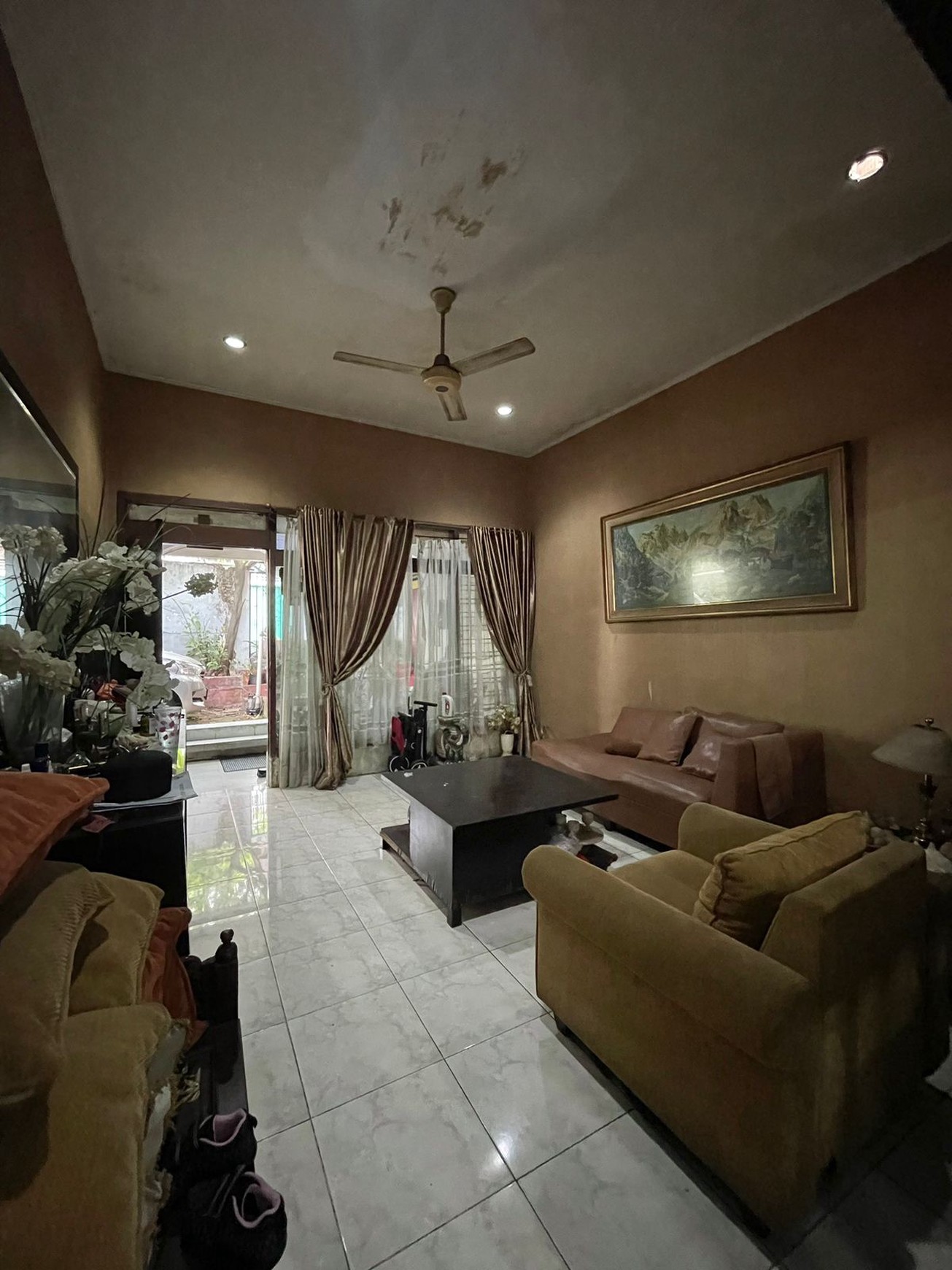 Rumah Bagus Di Jl H Raya Radio Dalam Jakarta Selatan