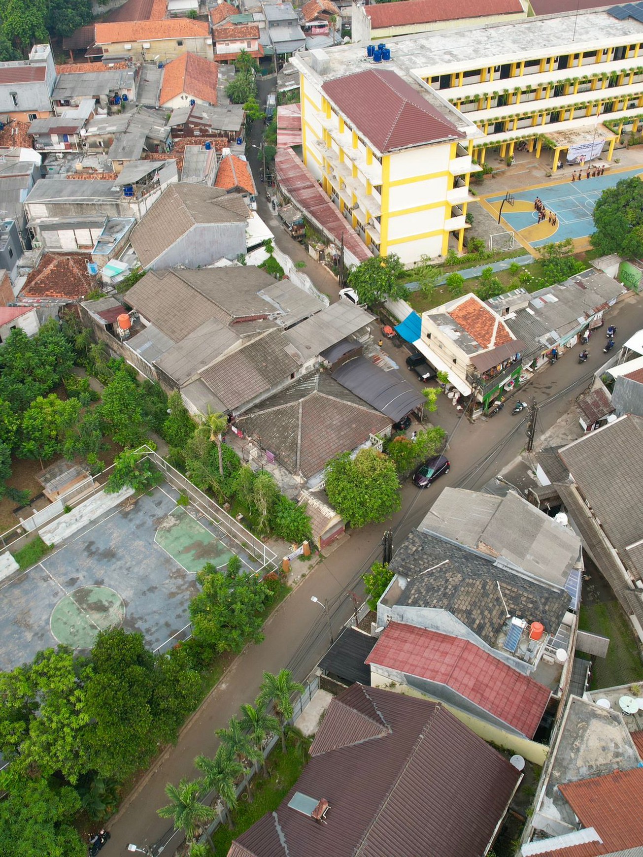 Rumah Bagus Di Jl H Raya Radio Dalam Jakarta Selatan