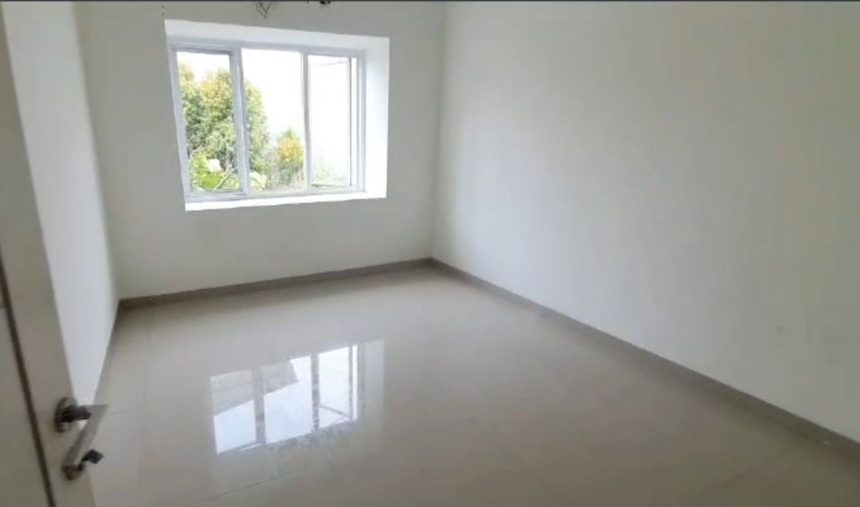 Rumah Hunian 2 Lantai di Fami Town House Jati Padang Pasar Minggu Jaksel