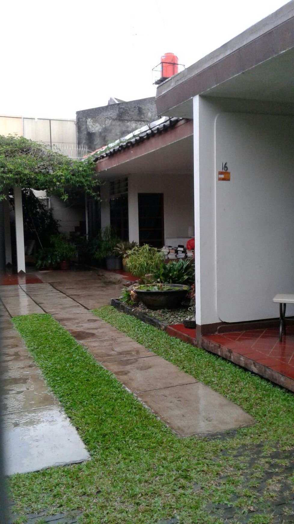 Rumah Bagus Di Jl Buana, Pondok Pinang Jakarta Selatan