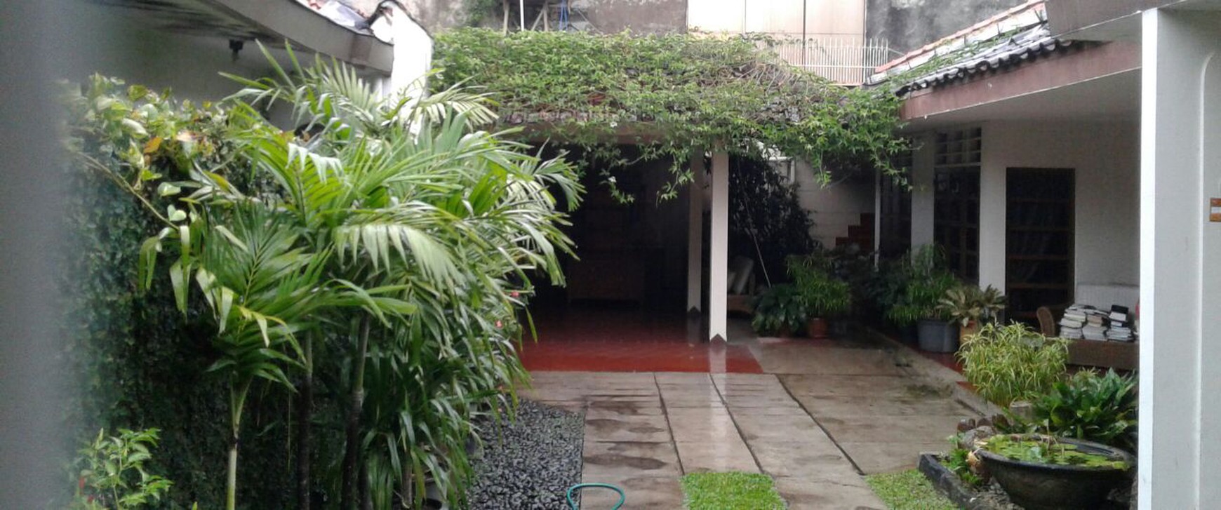 Rumah Bagus Di Jl Buana, Pondok Pinang Jakarta Selatan