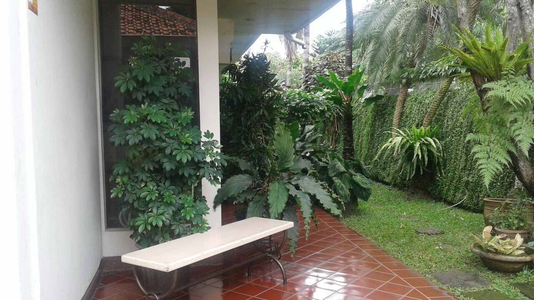 Rumah Bagus Di Jl Buana, Pondok Pinang Jakarta Selatan