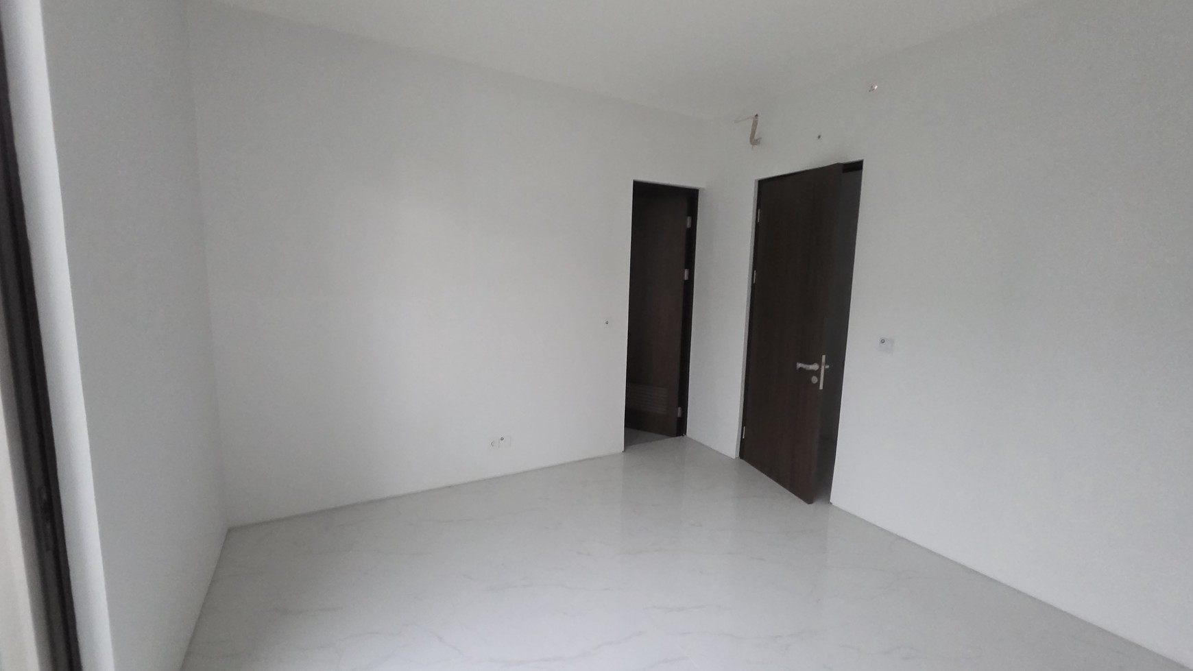 Disewakan Rumah di Cluster Aeris Citra Garden Serpong