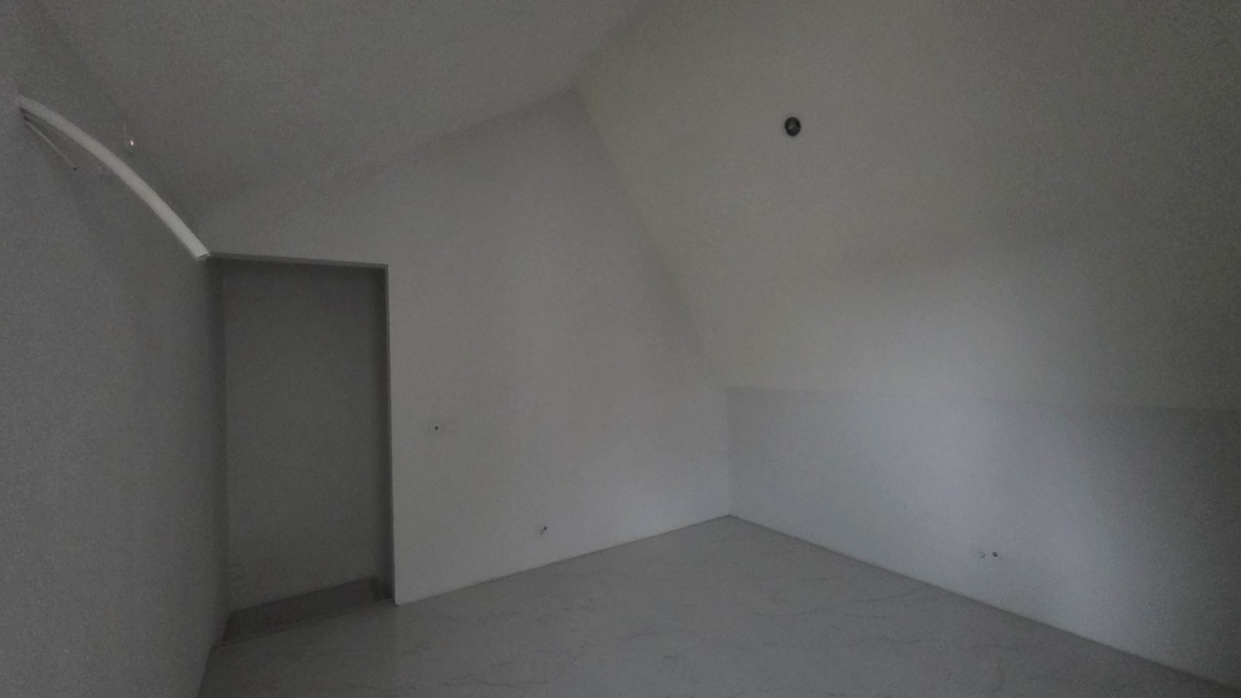 Disewakan Rumah di Cluster Aeris Citra Garden Serpong