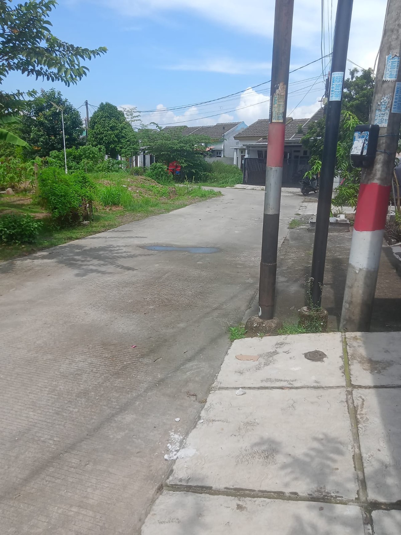 Rumah berlantai 2 di Sentraland Boulevard kawasan Parung panjang dengan harga jual Menarik.