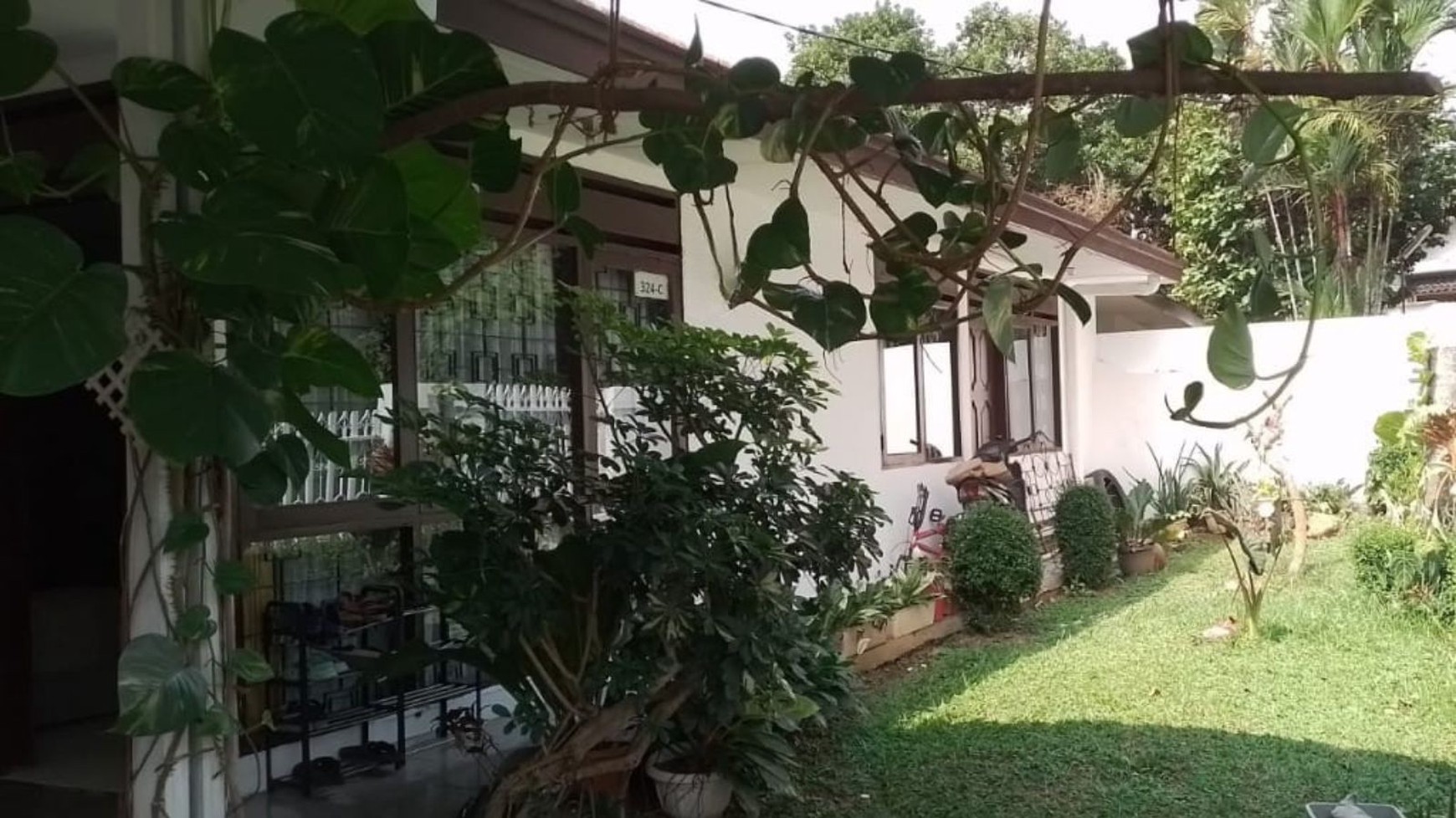 Rumah Strategis Dijual di Tajur Komplek Kehutanan Ciawi Bogor 