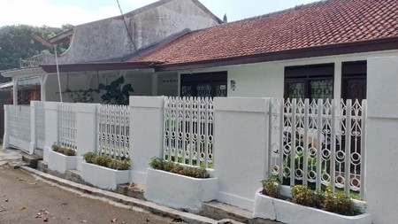 Rumah Strategis Dijual di Tajur Komplek Kehutanan Ciawi Bogor 