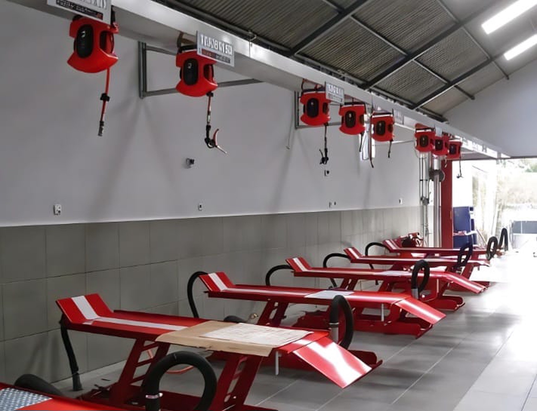 Dijual Cepat Ruko Strategis Di Bendungan Hilir Dekat Ke Thamrin, Sudirman dan Senayan Cocok Untuk Kuliner, Showroom, Klinik, Salon Ataupun Kantor.