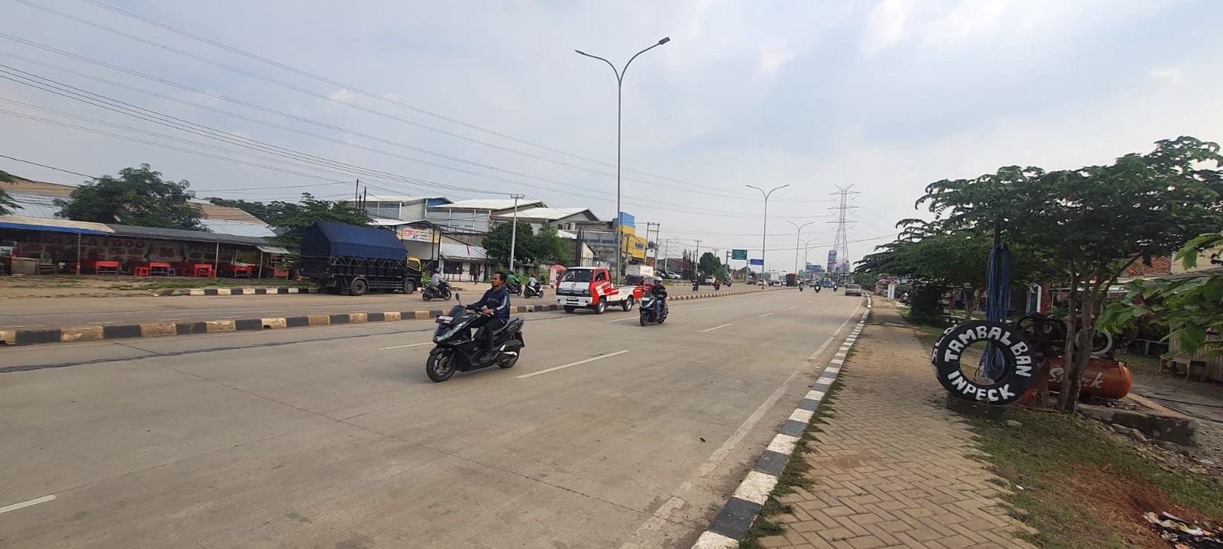 Lahan Industri  di Jl. Raya Narogong Limus Nunggal Bekasi