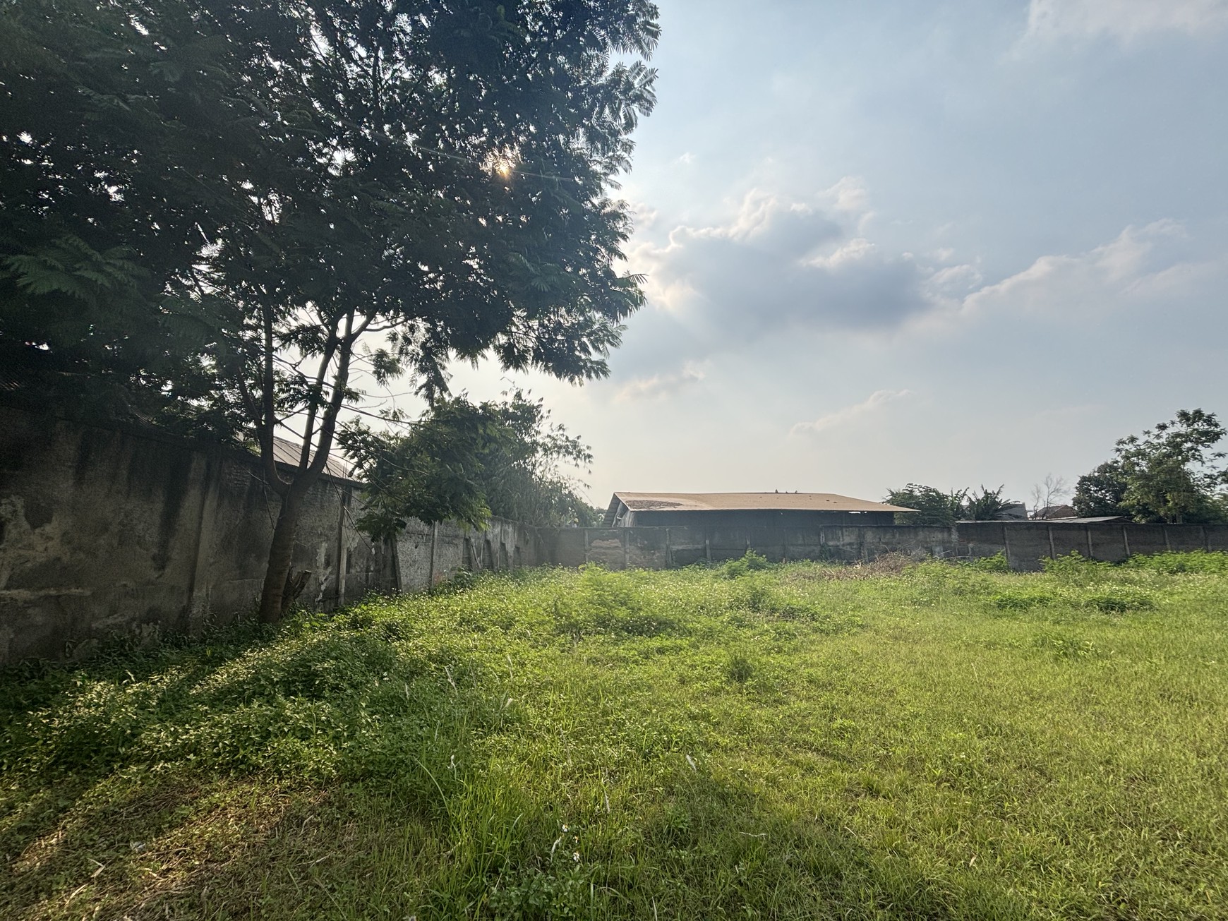  Lahan Industri  di Jl. Raya Narogong Limus Nunggal Bekasi