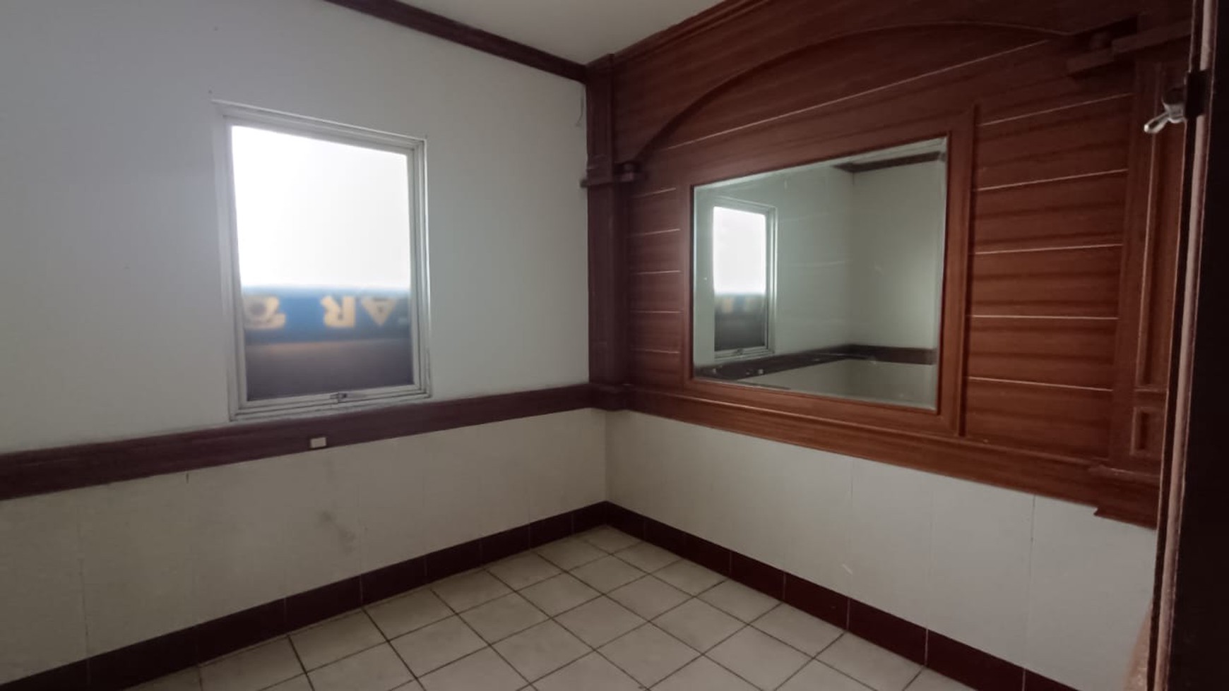Ruko 3 Lantai di Apartment Mediterania Palace Kemayoran