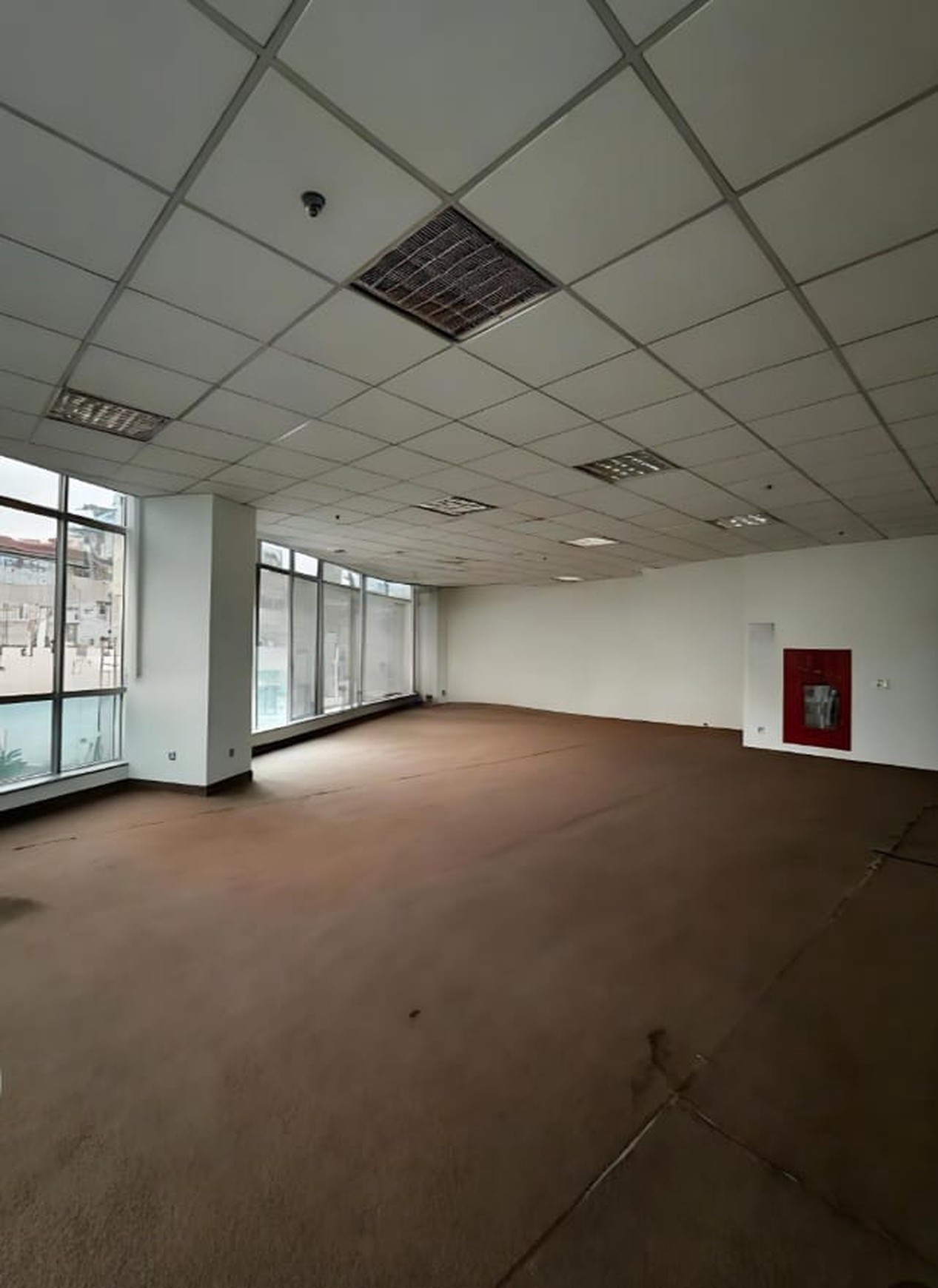 Dijual Gedung Komersial Strategis Di Kebayoran Baru Dekat Blok M, SCBD, Senopati Dan Senayan Cocok Untuk Kantor Maupun Hotel.