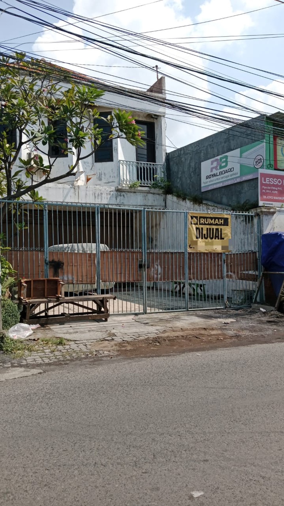 Dijual rumah Kutisari Selatan