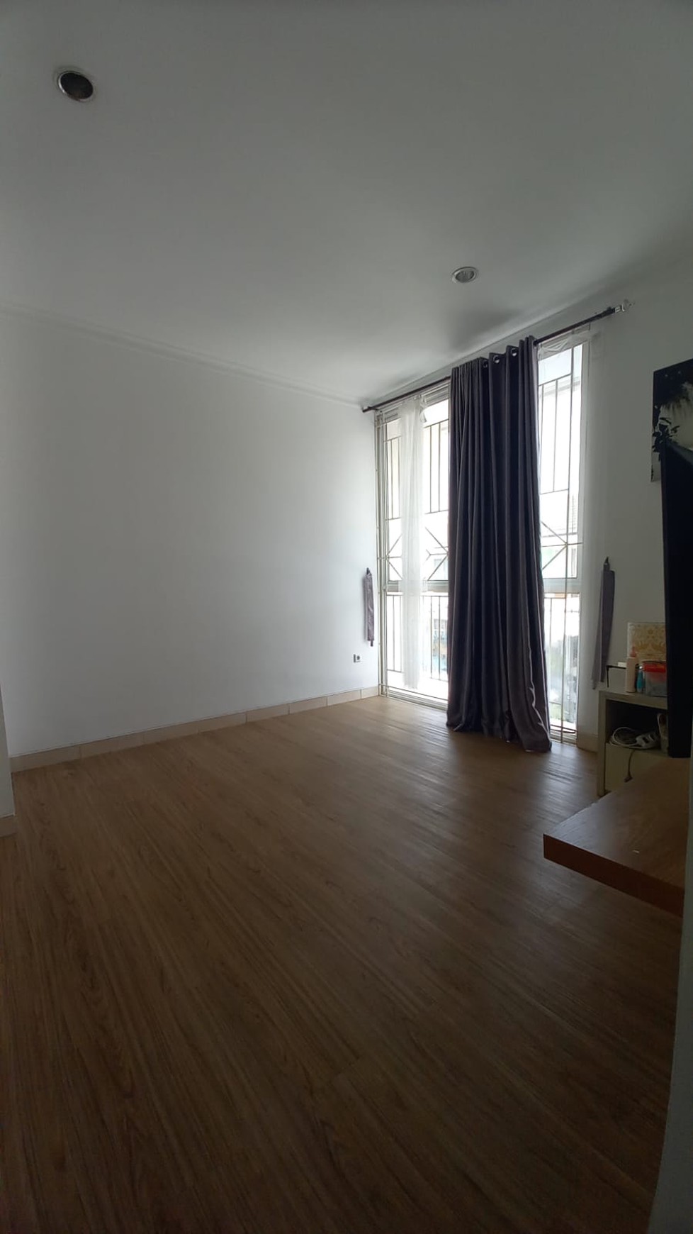 Dijual Rumah Siap Huni Di Cluster Oleaster , Gading Serpong