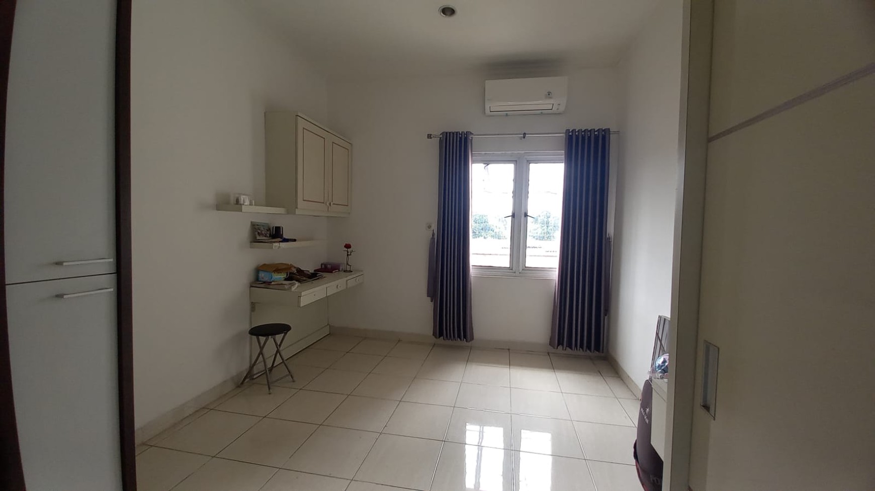 Dijual Rumah Siap Huni Di Cluster Oleaster , Gading Serpong