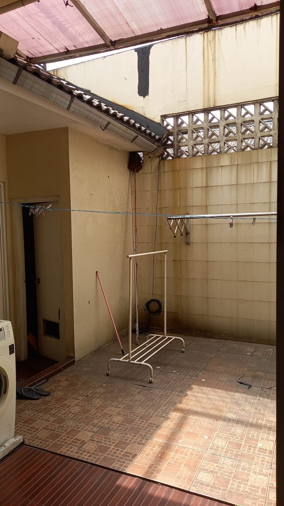 Dijual Rumah Siap Huni Di Cluster Oleaster , Gading Serpong