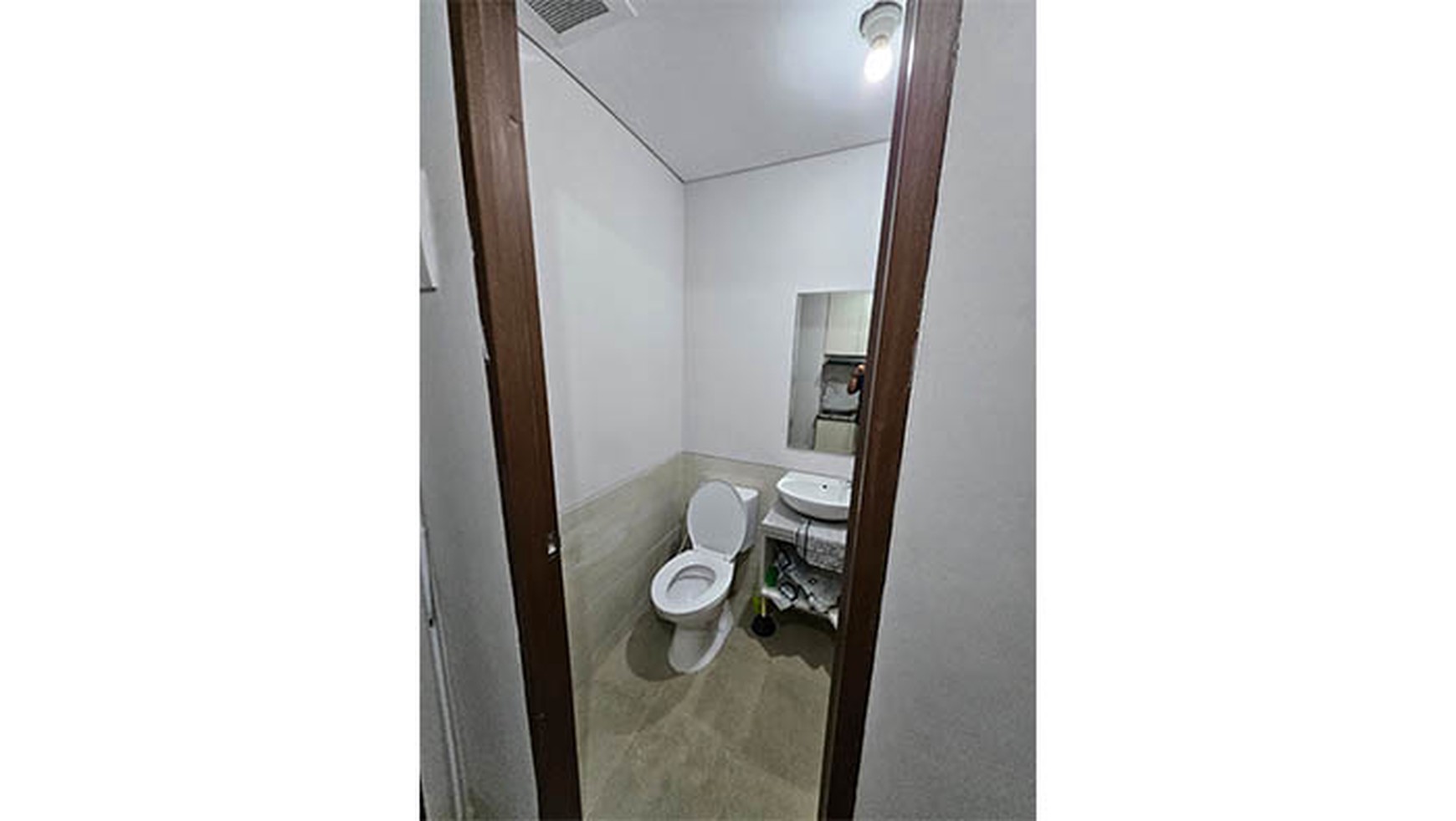 Apartemen Transpark Twr Saphire, Bekasi